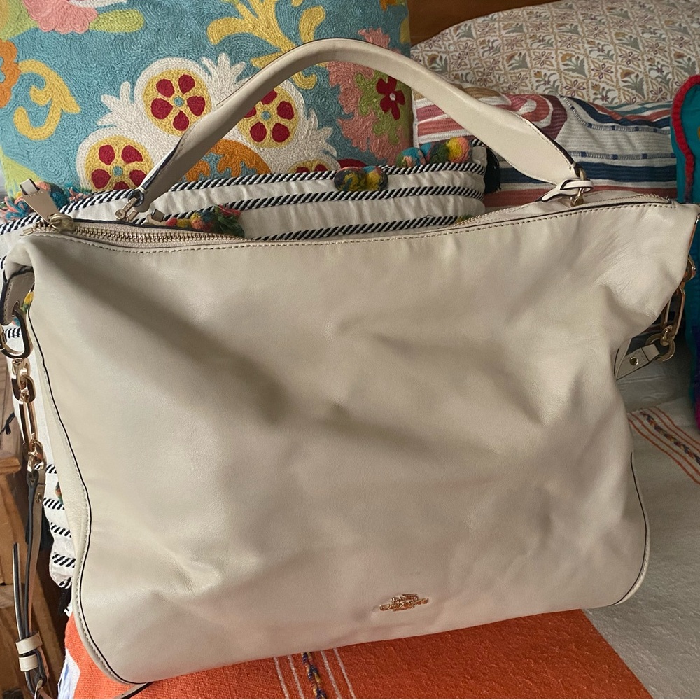 Vintage Coach Beige Leather Bag